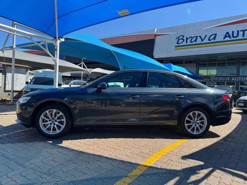 AUDI A4 2.0 TFSI ATTRACTION GASOLINA 4P S TRONIC 2018 - Foto 5