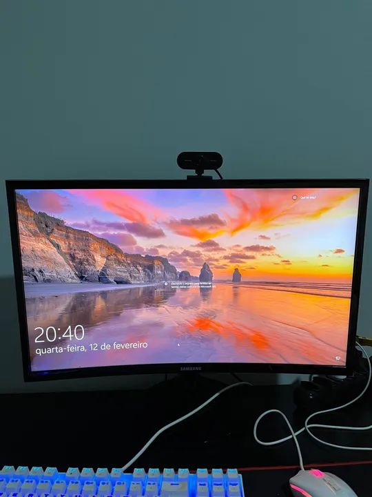 Monitor curvo Samsung 24? Full HD