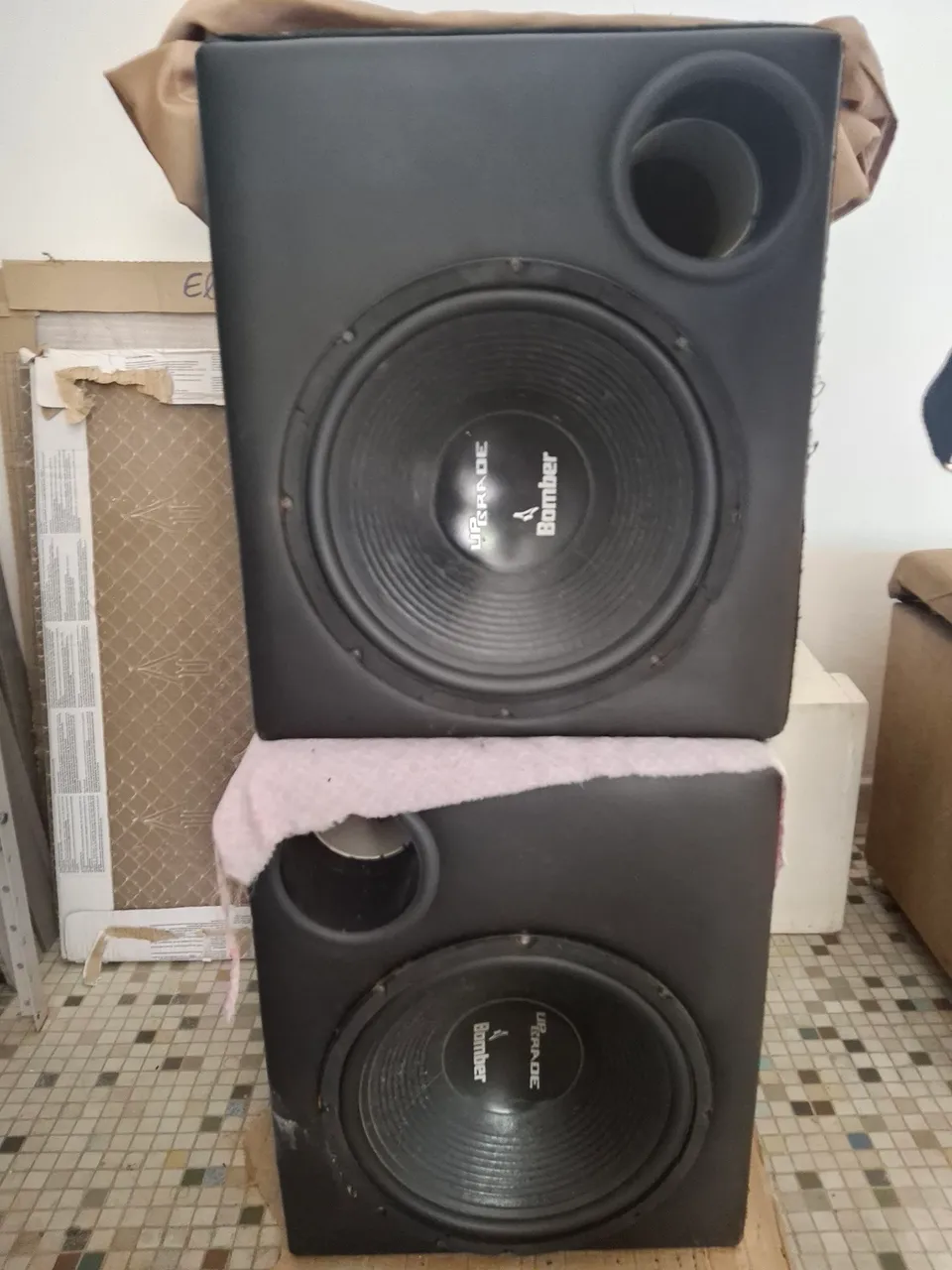 Subwoofer Bomber Upgrade - Som Potente e de Qualidade