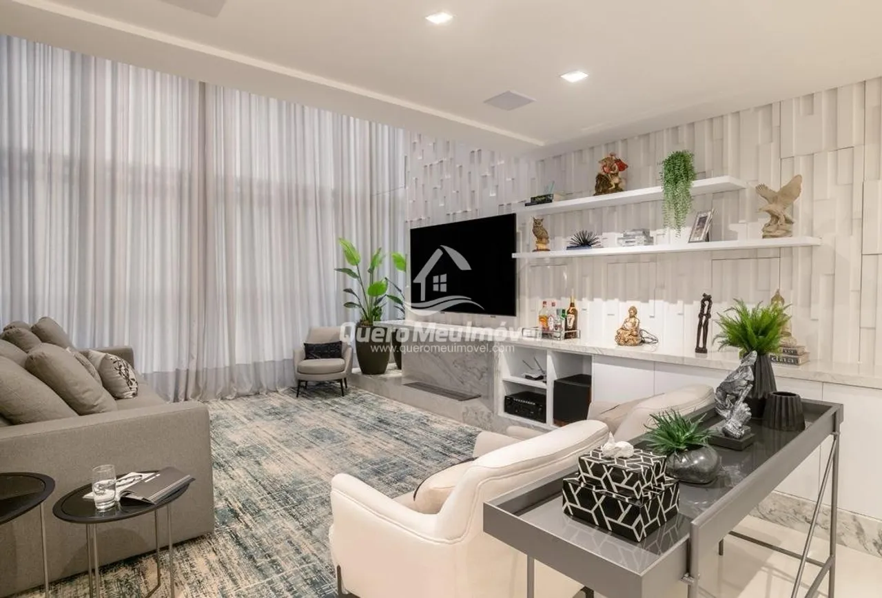 Apartamento com 03 suítes no bairro Madureira