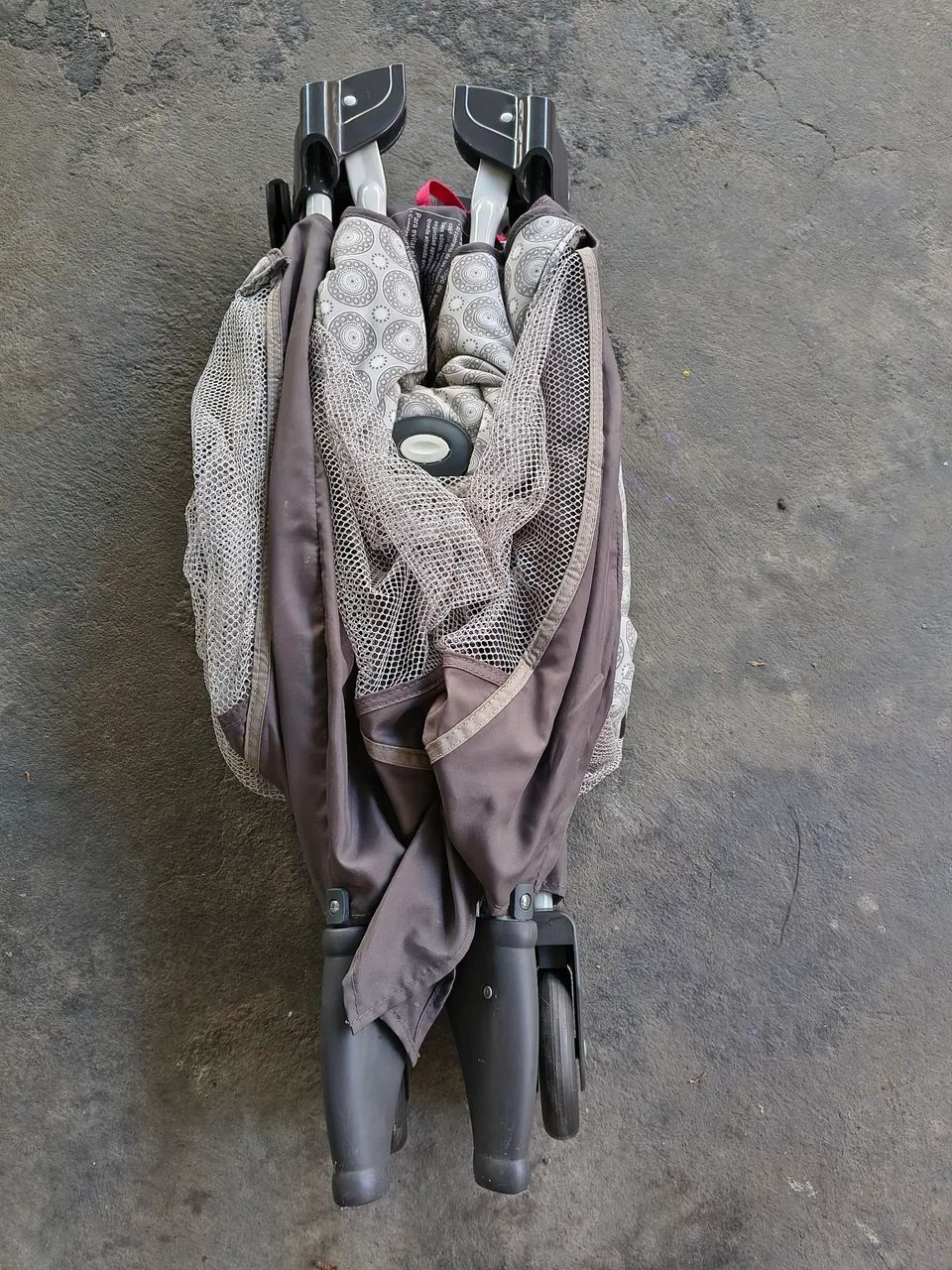 Cercado chiqueirinho Graco