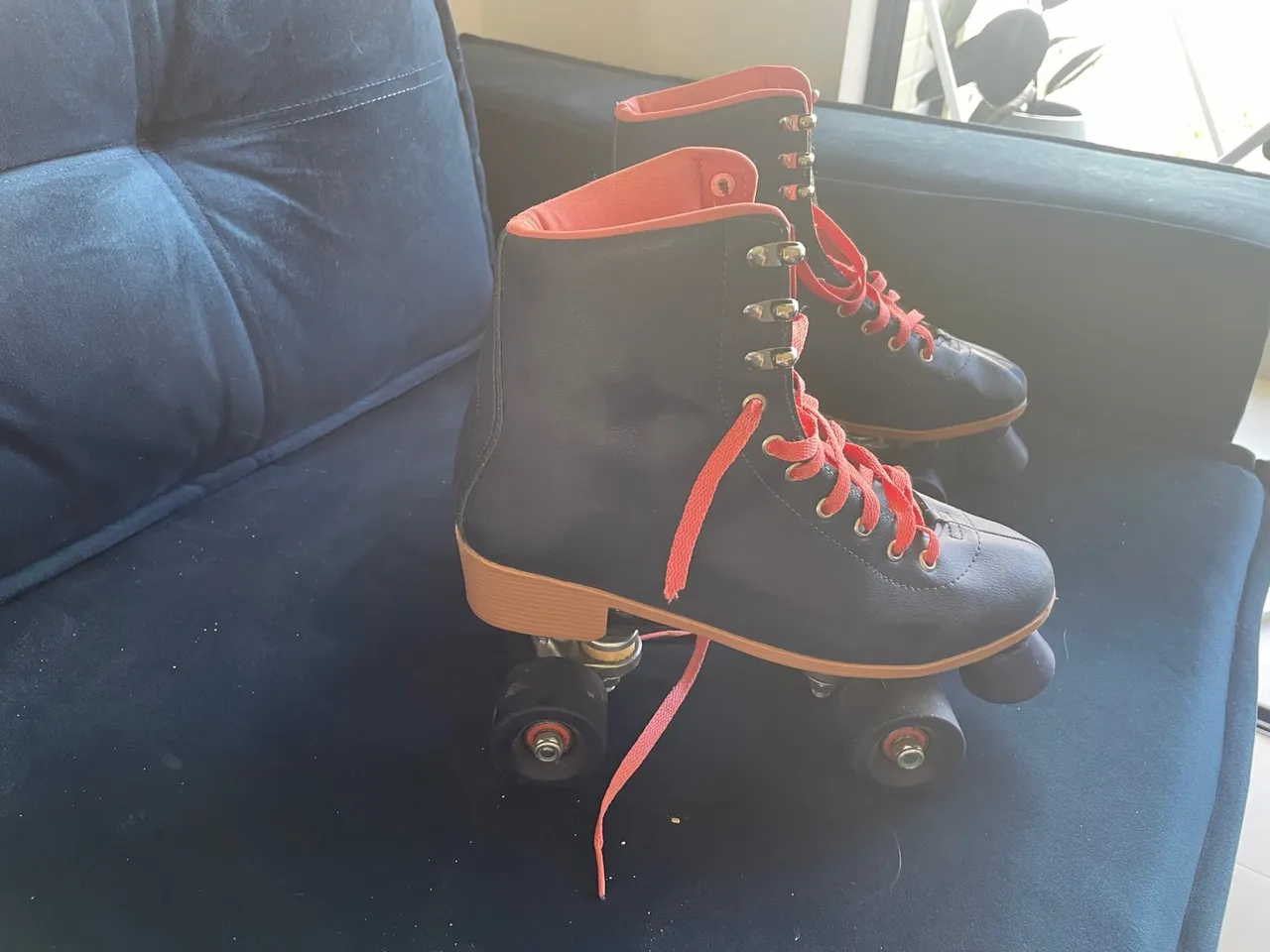 Patins oxer quatro rodas número 39 com capacete e kit de proteção