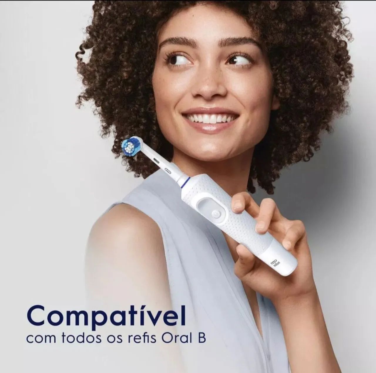 Escova Dental Elétrica Oral-B - 100% Mais Remoção de Placa - Foto 2