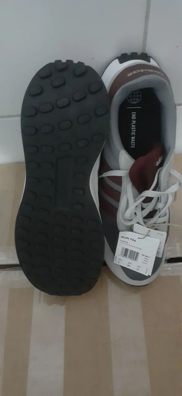 Tênis Adidas Run 70s - Conforto e Estilo - Foto 2