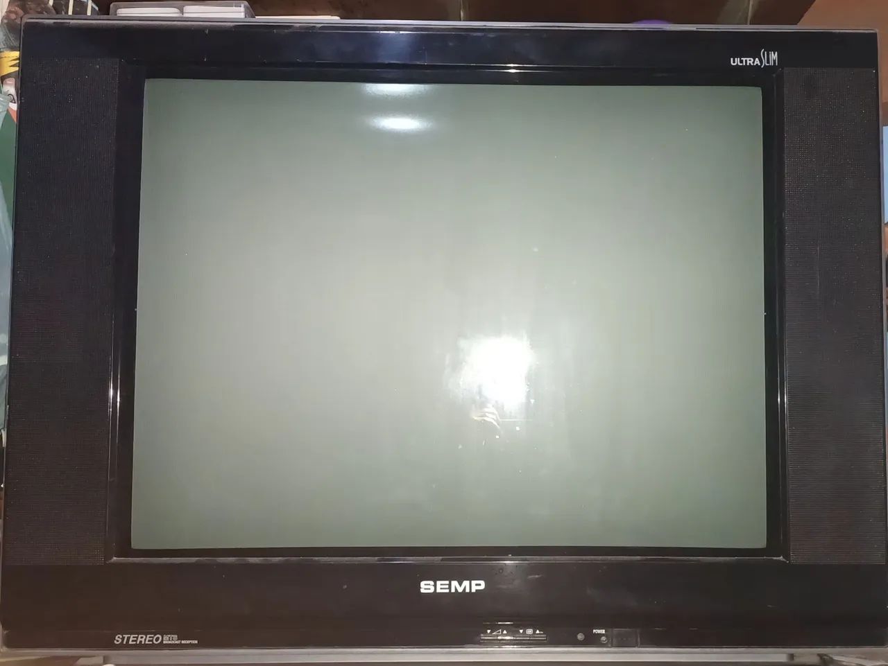 TV Semp Ultra Slim 29"