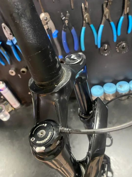 Suspensão RockShox Recon Boost 110mm - Foto 3