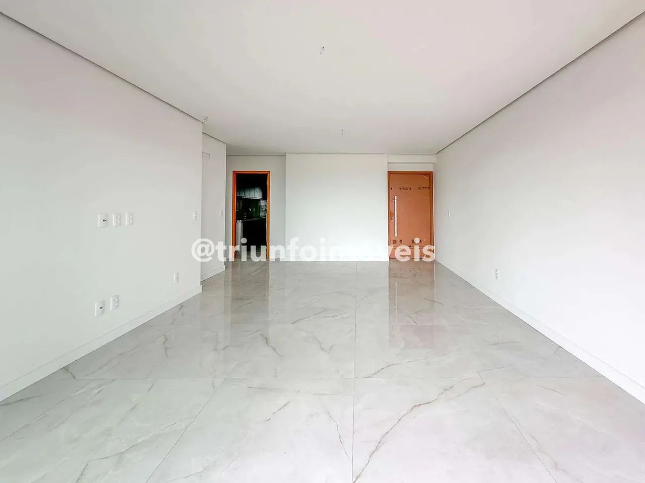 Apartamento a venda no São Cristovão com 3 Suítes TR214477 THE -GMD2KQ - Foto 5