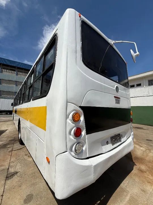 Ônibus Apache VIP II - Mercedes-Benz 1722 - Ano 2011/2012 - Foto 8