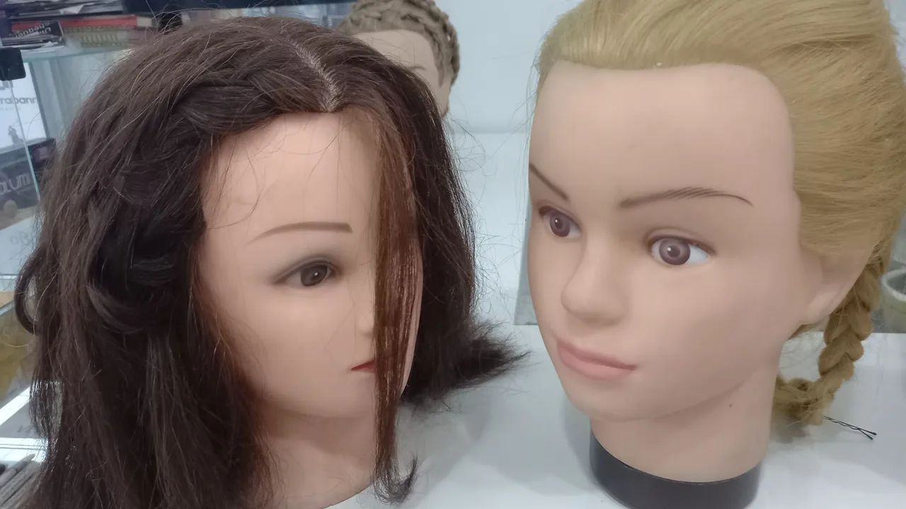 Manequins  com cabelo sintético  para Treinar cortes  ou penteados  - Foto 4