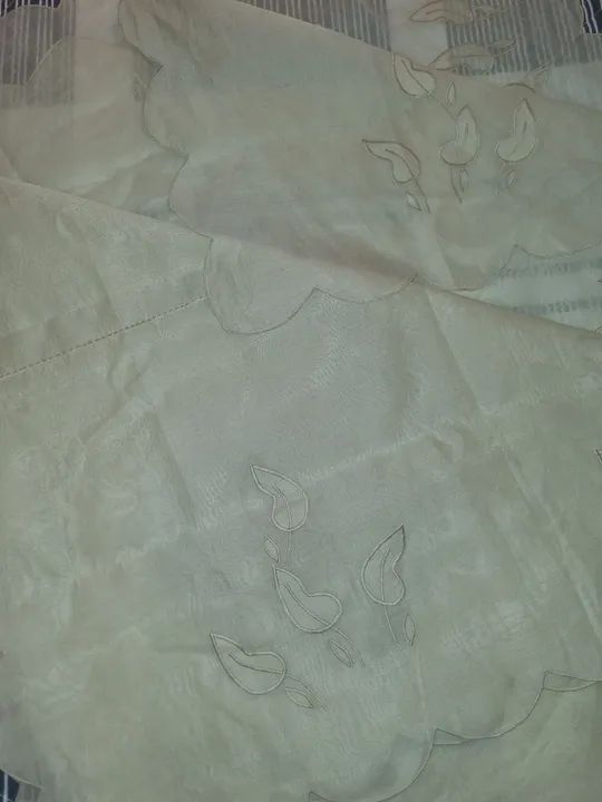 Toalha de Mesa de Algodão Bordada