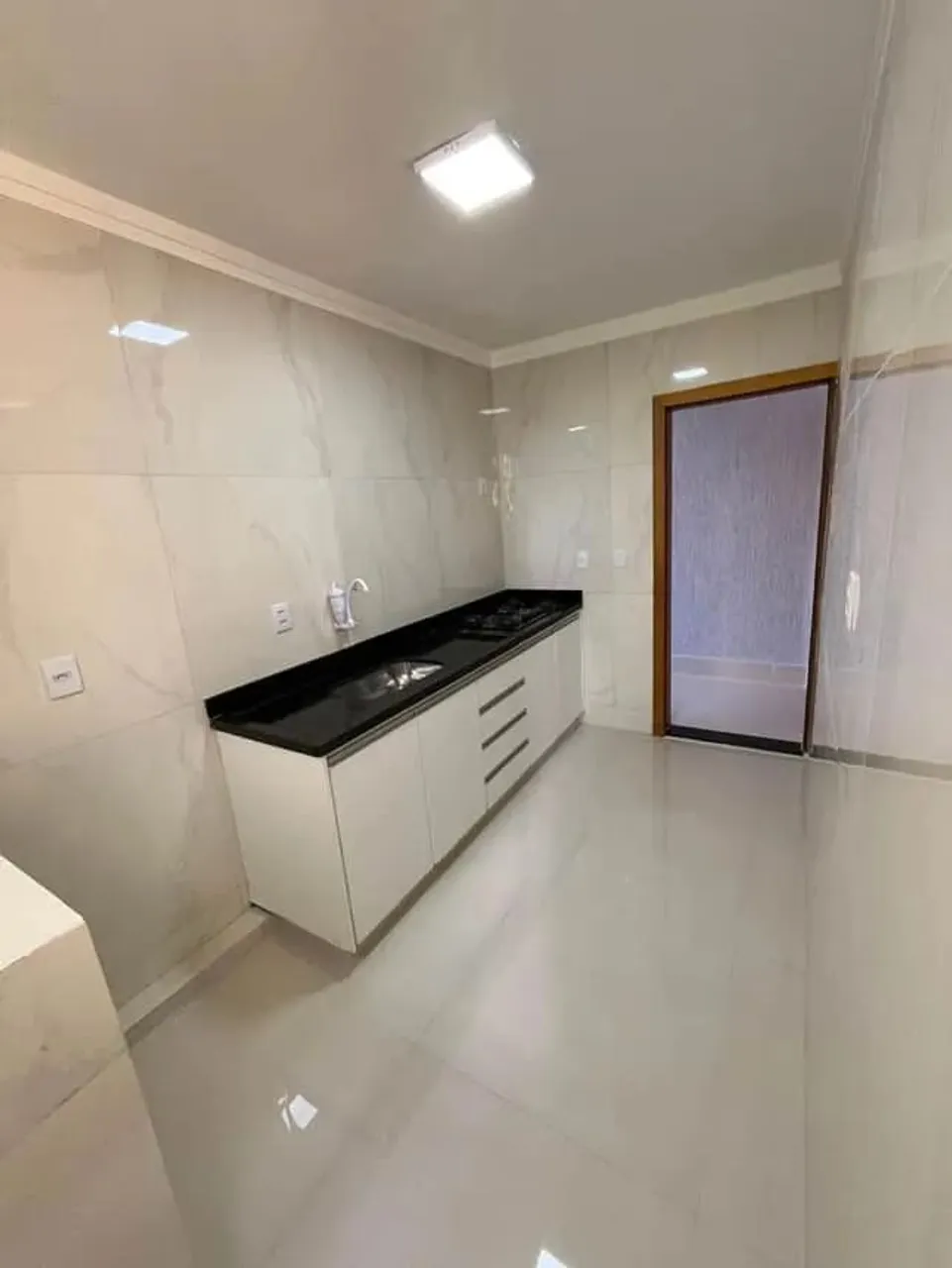 Condomínio Maria Inês 3 Apartamento com 3 Quarto(s) e 3 banheiro(s) à Venda, 67 por R$ 245
