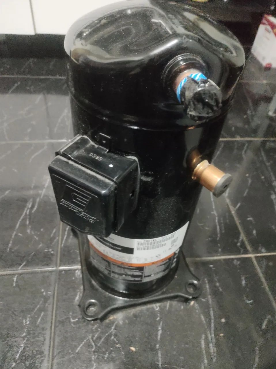 Compressor scroll copeland 90.000 btus novo na caixa  - Foto 5