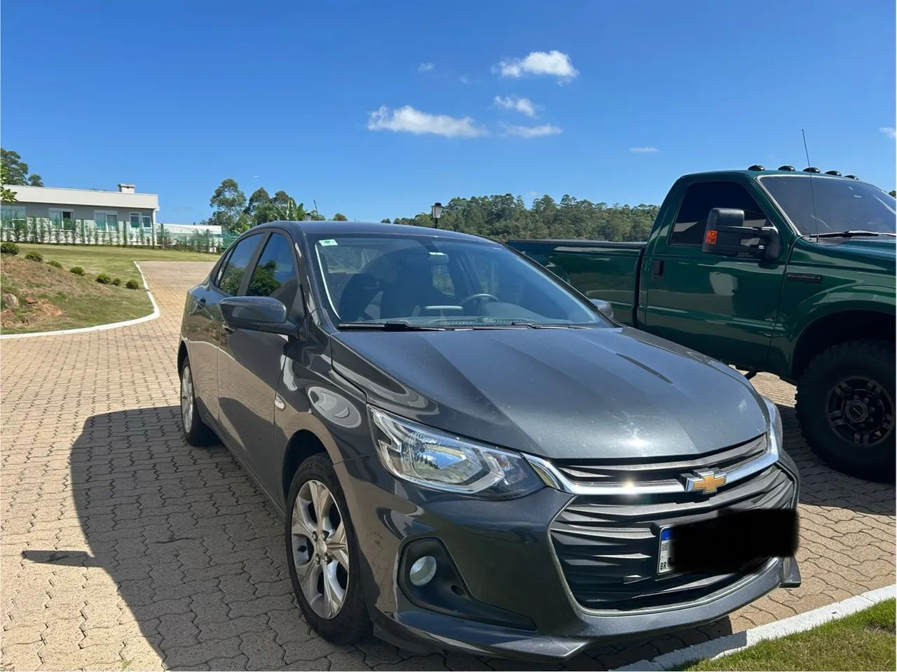 ONIX SEDAN PLUZ 1.0 TURBO AUTOMÁTICO 