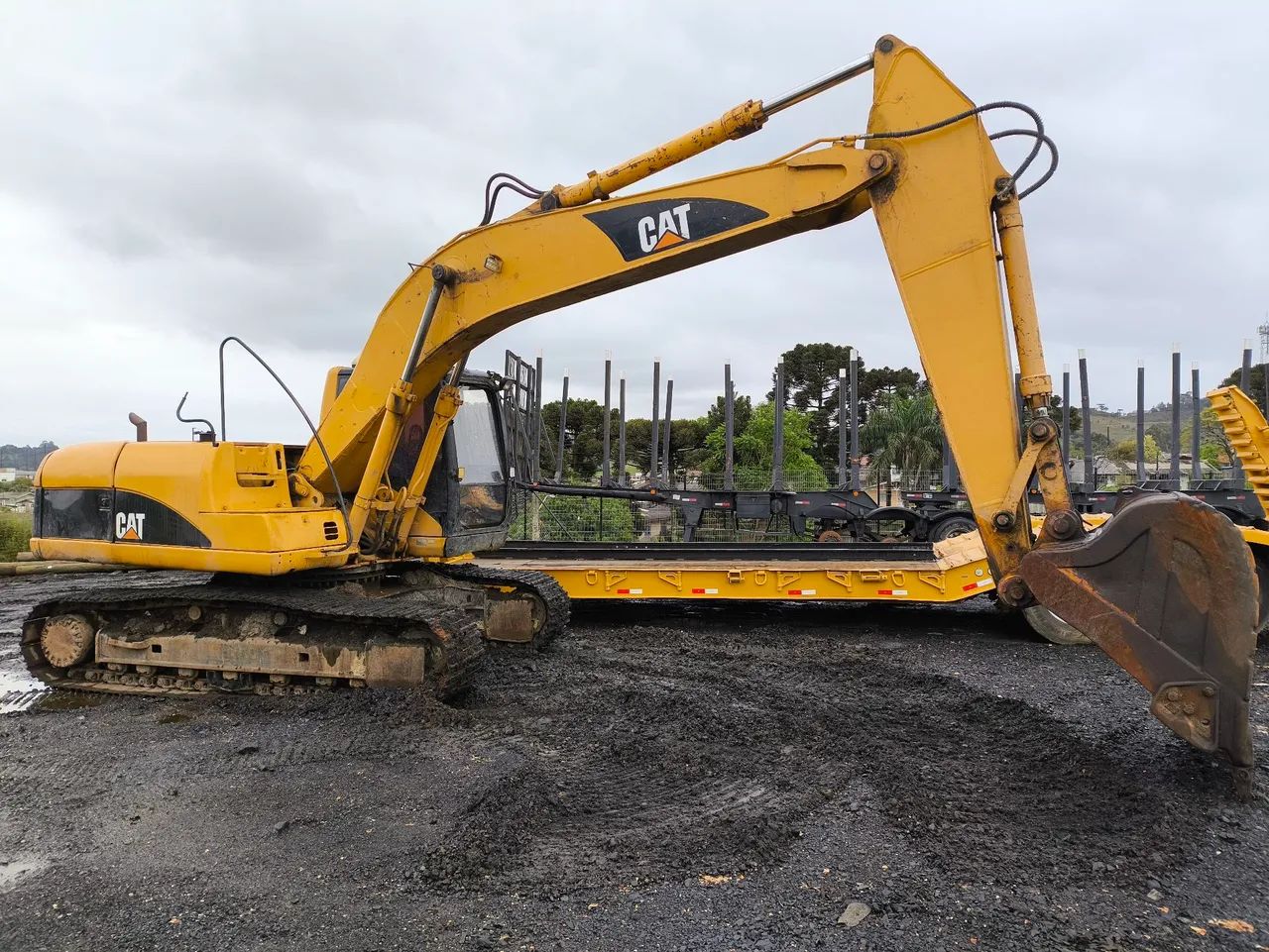 cat 320 