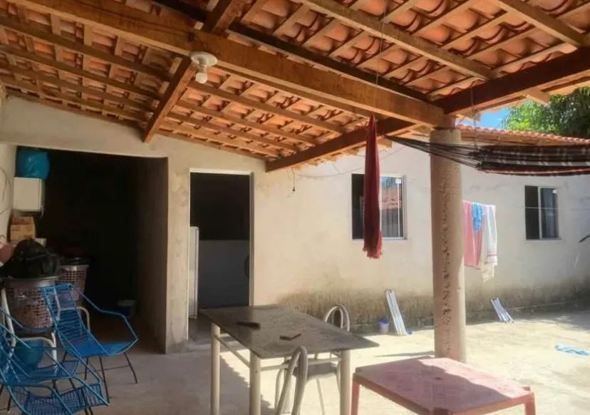 Vende-se casa no Bengui F