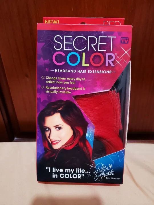 Demi Lovato Extensões de Cabelo Secret Color