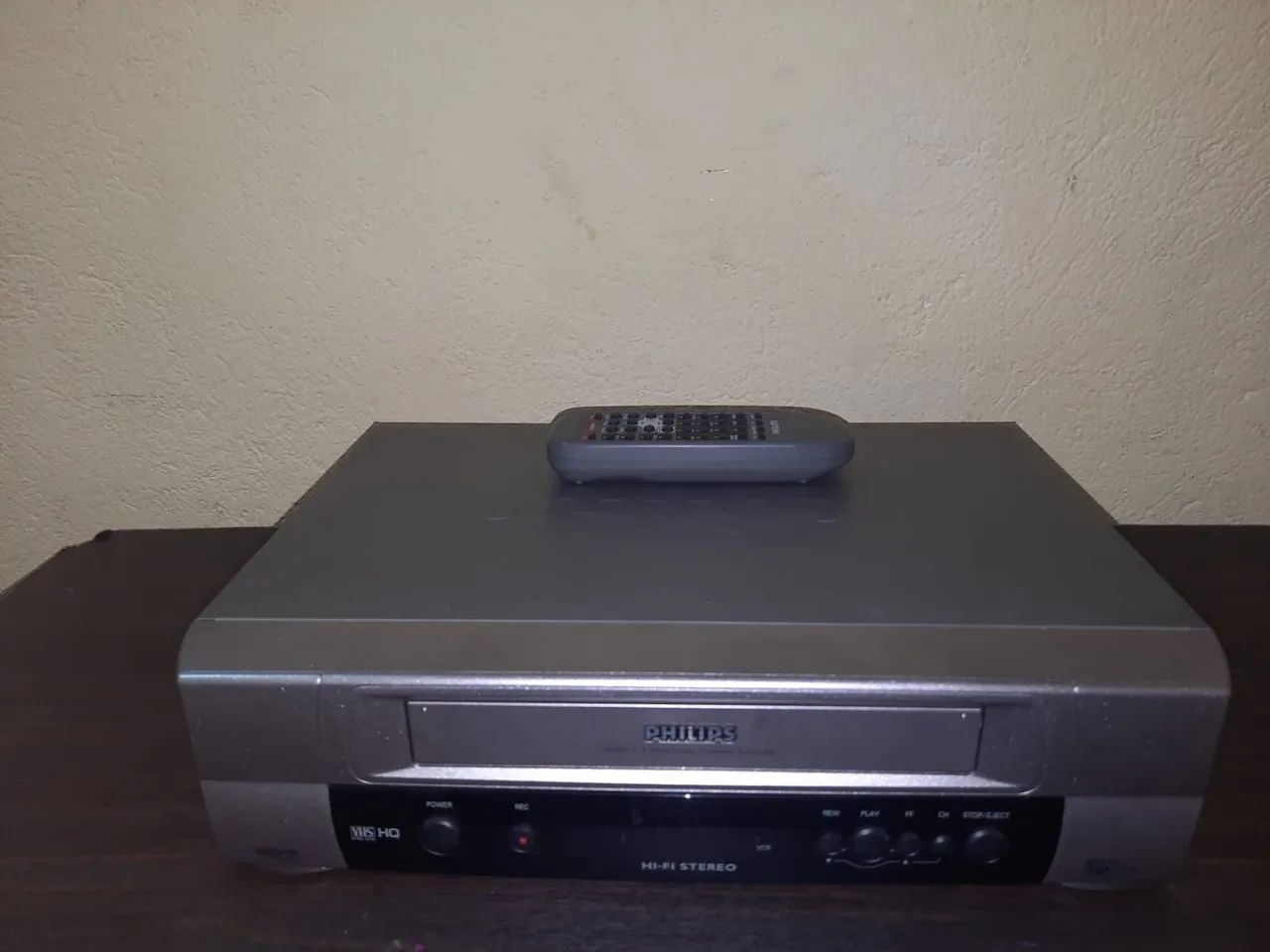 VÍDEO K-SETE PHILIPS VR 607  NA CAIXA ORIGINAL RETRÔ