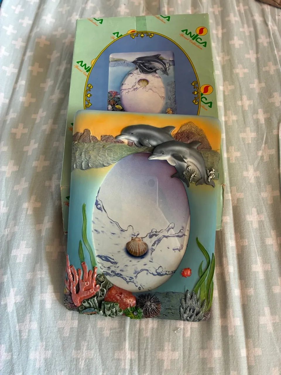 Moldura Decorativa com Golfinhos e Fundo do Mar - Foto 3