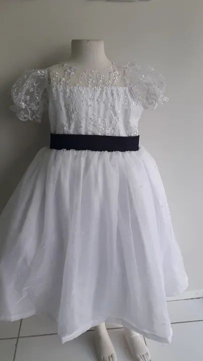 Vestido de renda infantil branco - Foto 3