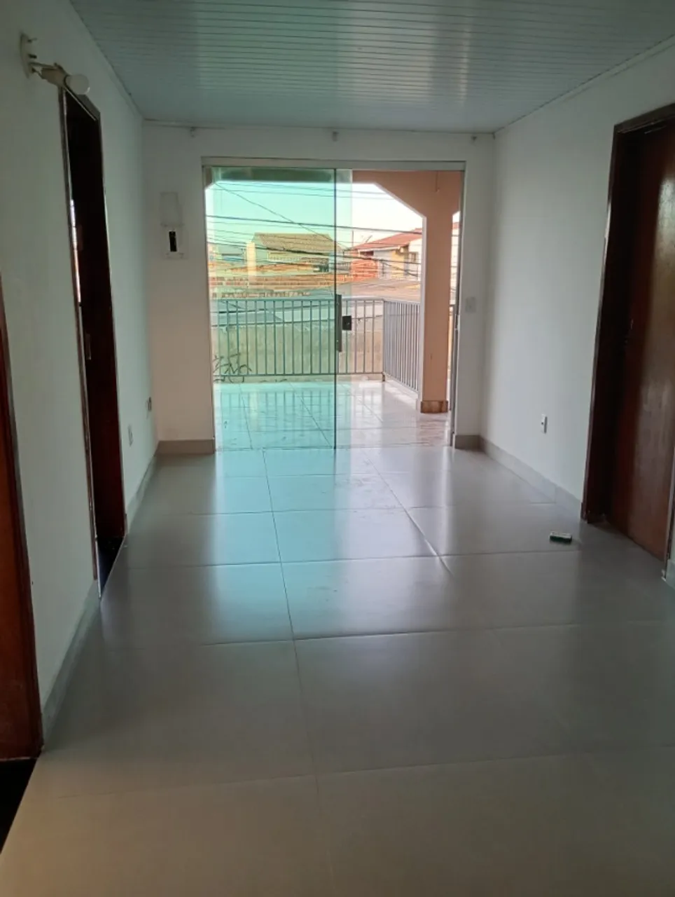 Parte superior de sobrado, Apartamento de 3 Quartos Primeiro Andar(Paranoá)