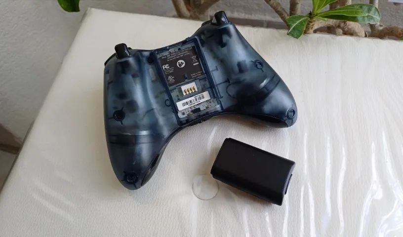 Controle Xbox 360 Edição Halo 4 Forerunner Impecável Novo - Peças
