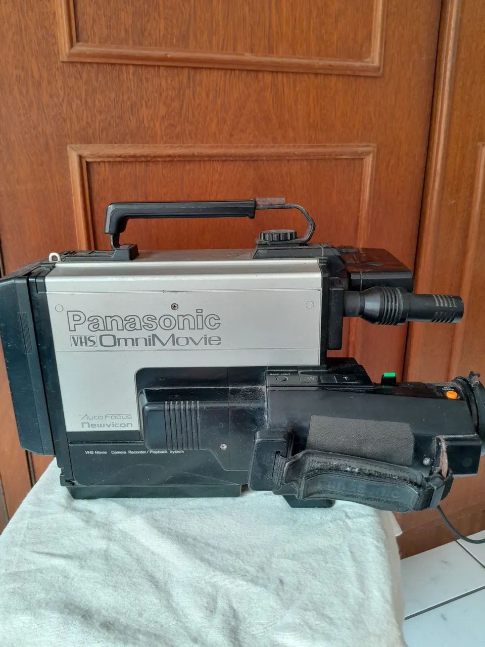 Câmera de Vídeo VHS Panasonic OmniMovie - Foto 2