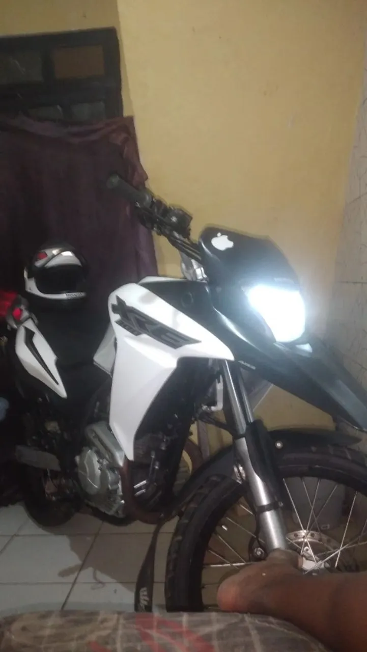 Xre 300 2013 Zera?
