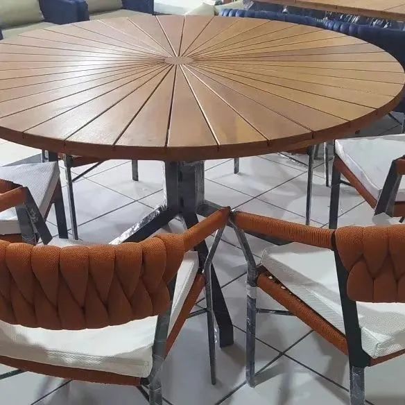 Conjunto Mesa e Cadeiras para Área Externa - Foto 4