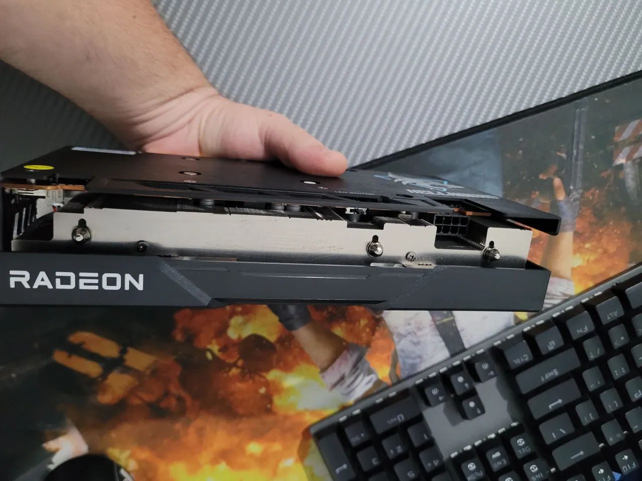 Placa de Vídeo PowerColor Red Devil RX 6600 - Foto 4