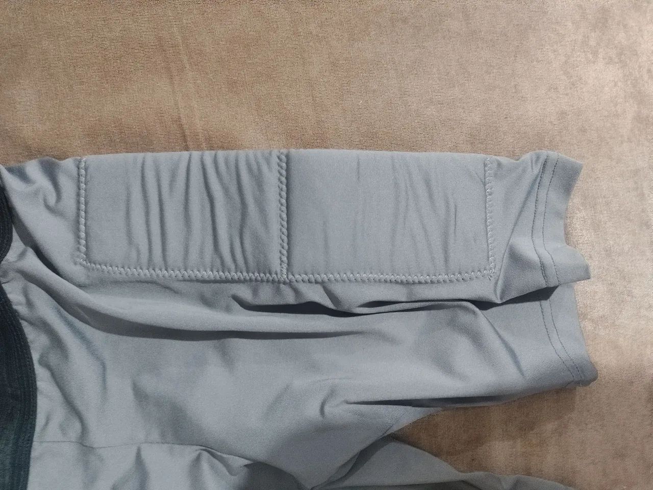 Shorts de Compressão Cinza com Proteção - Foto 3