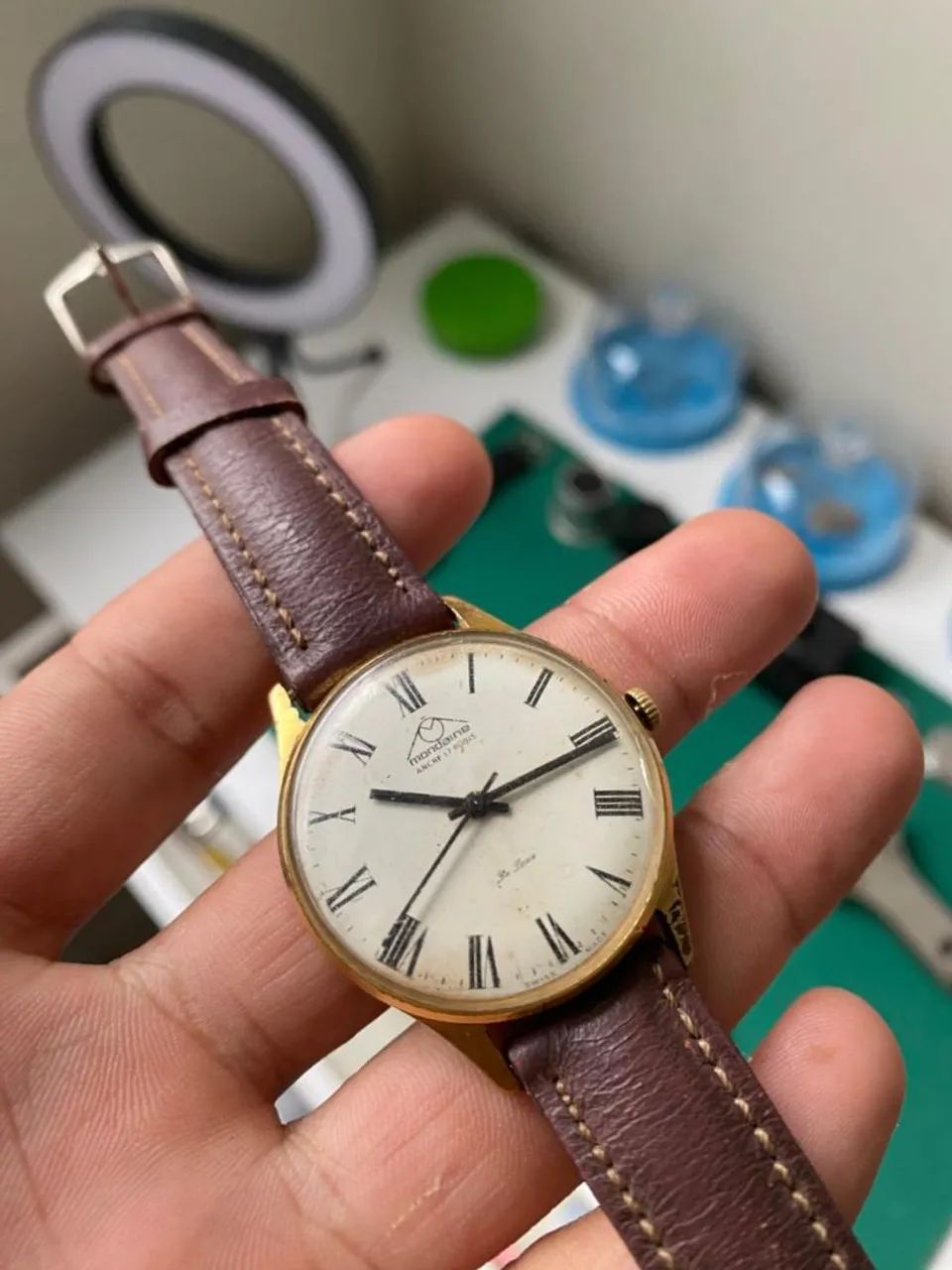 Relogio Mondaine a corda 