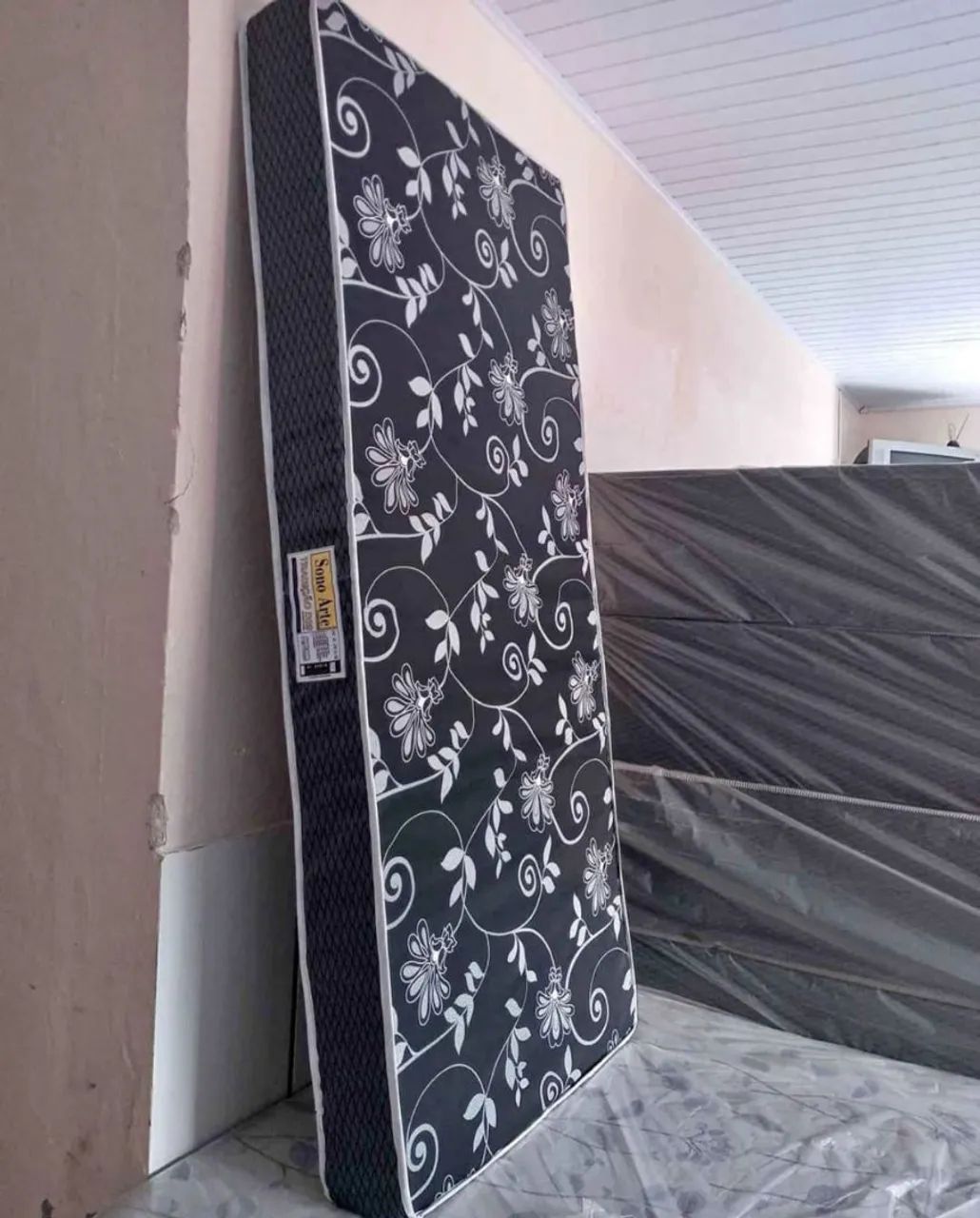 Colchão Novo Solteiro Espuma Temos Casal Molas 