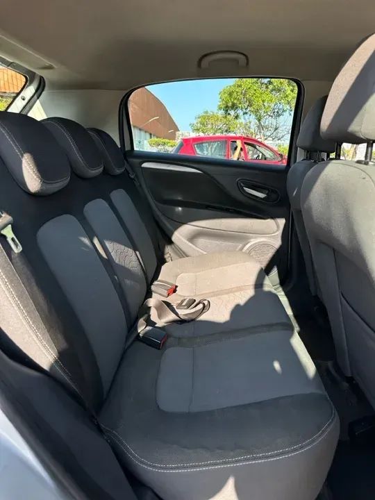 PUNTO 2015 1.4 COMPLETO- PARCELADO NO BOLETO OU AVISTA - Foto 4