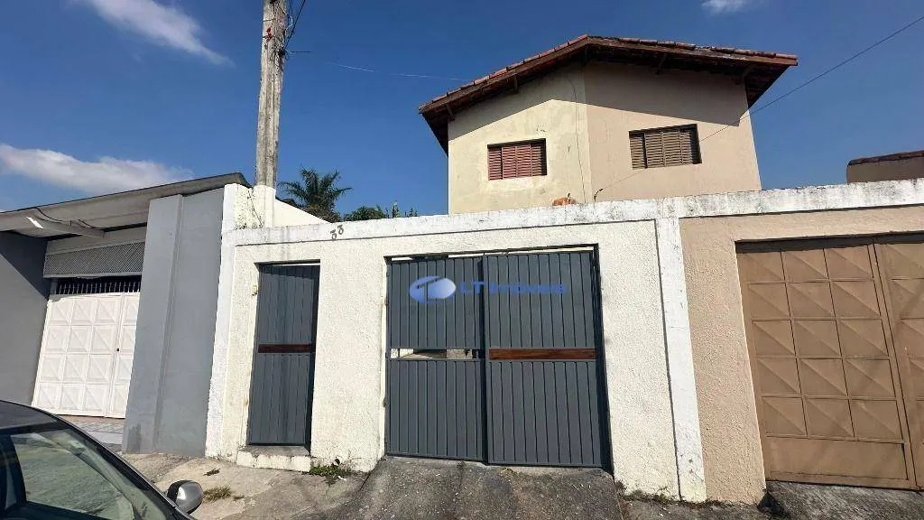Sobrado com 3 dormitórios à venda, 120 m² por R$ 360.000,00 - Jardim Jacinto - Jacareí/SP