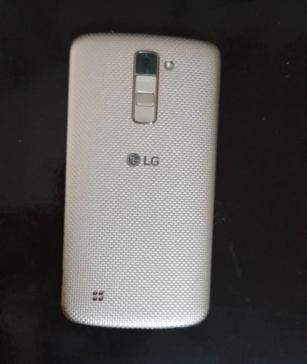 Smartphone LG K10  - Dourado. - Foto 2