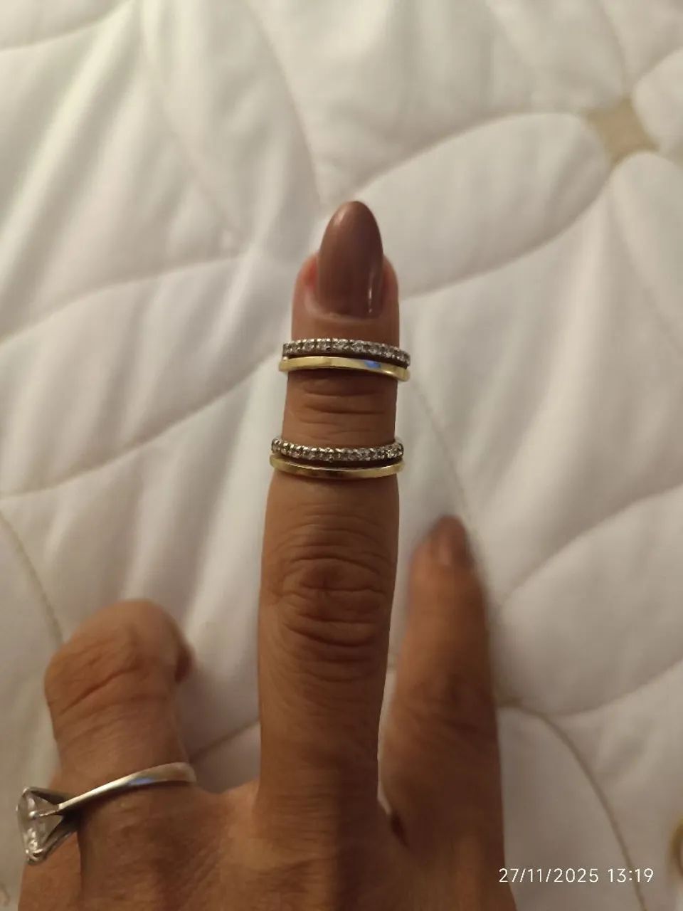 Dois anéis de prata com detalhes em ouro  - Foto 2
