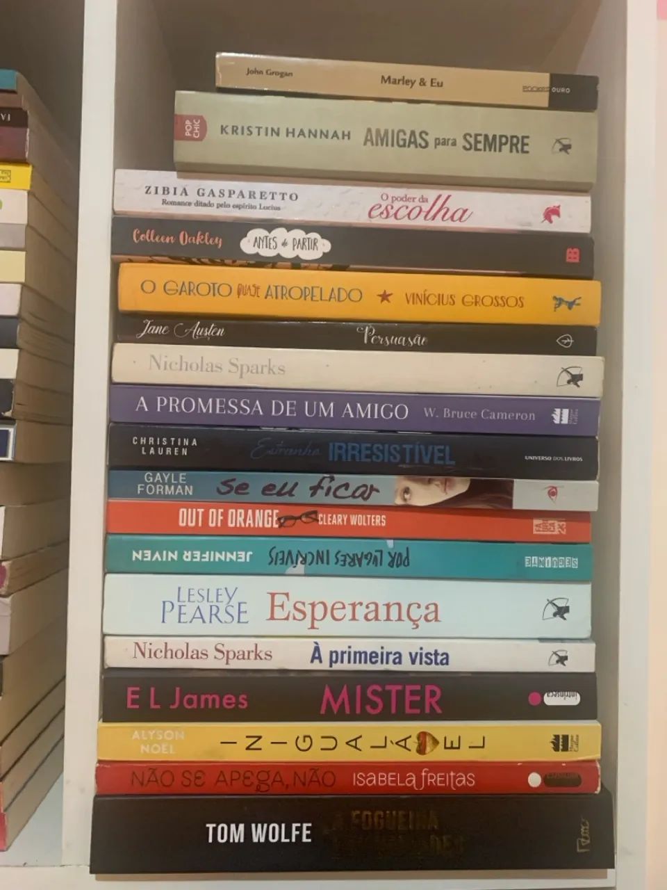 Livros de diversos autores e gêneros 10,00 - Foto 3