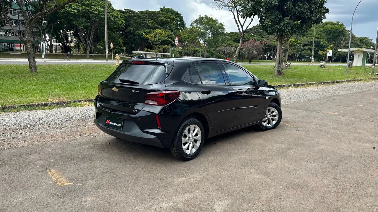 GM ONIX LTZ AT 1.0 Turbo  2021/2022 67.818 Km  - Foto 2