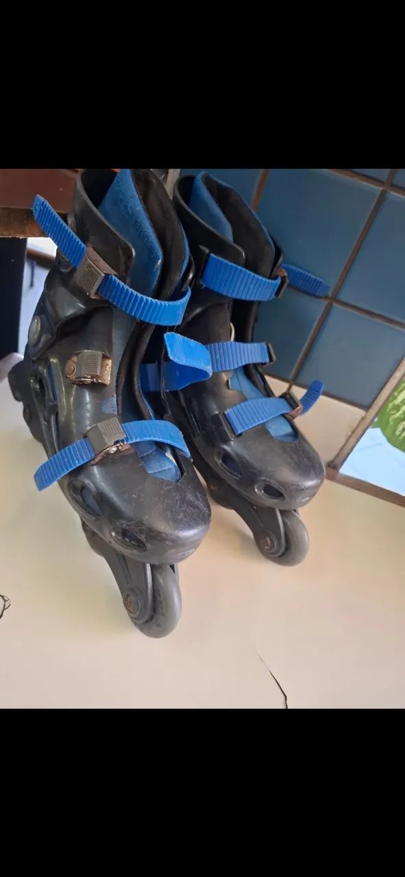 PATINS USADO 25 CM RODA PRETA