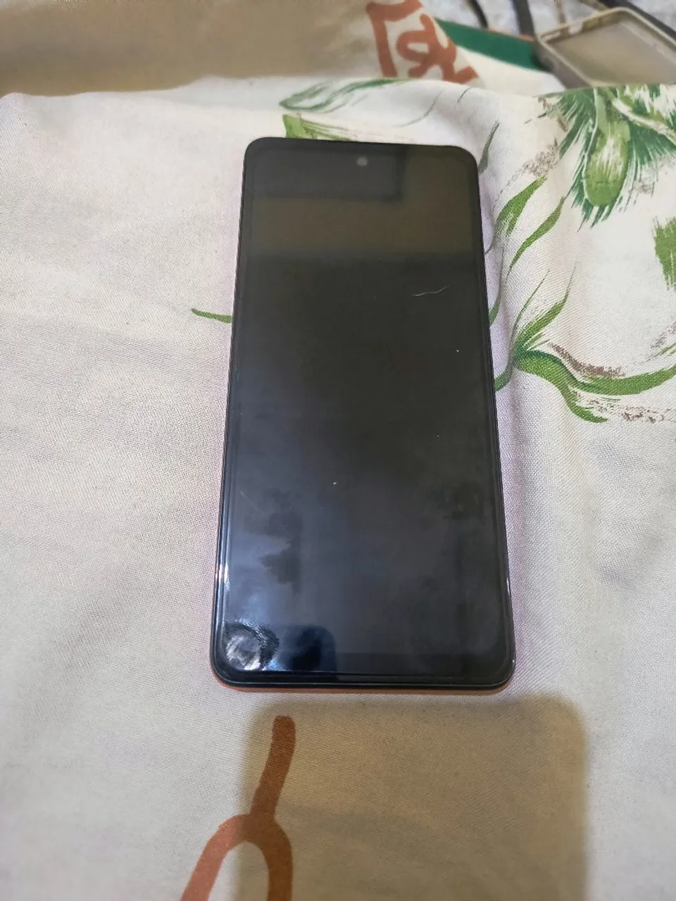 Moto modelo G04S semi-novo