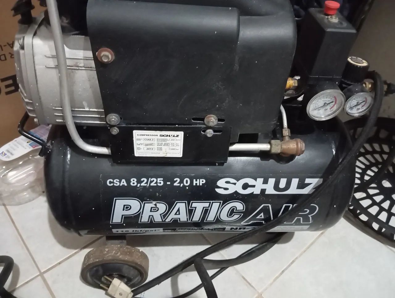 Compressor de ar Schulz Pratica'R 8,2/25 - 2,0 HP