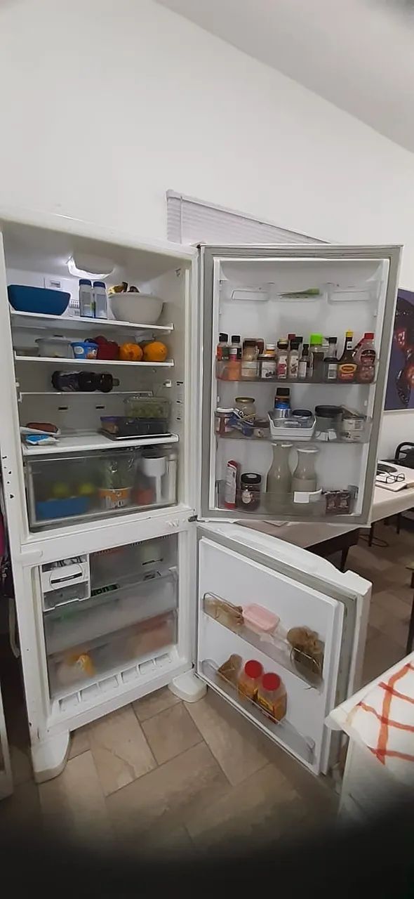 GELADEIRA BRASTEMP INVERSE 420 LTS - LEIA COM ATENÇÃO - Foto 6