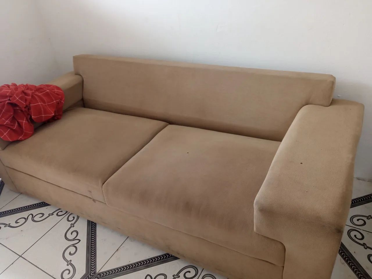 2 Sofá de 2 lugares ! Sendo um retrátil bem conversando 1 ano de uso  - Foto 3