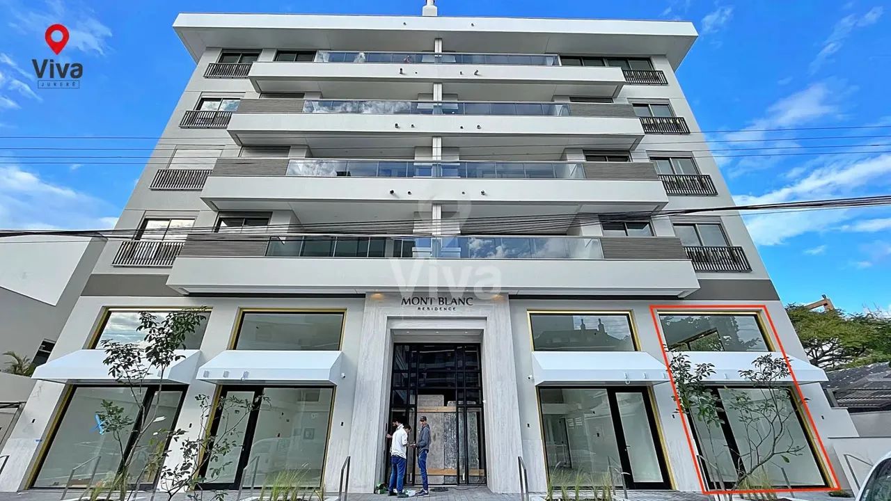 Loja à venda em Jurerê próxima do mar