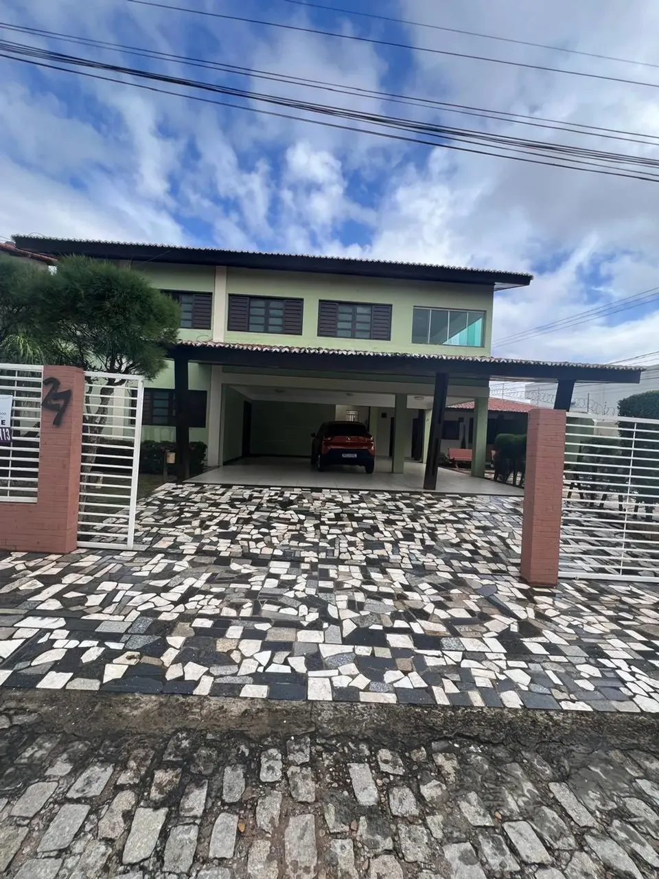 EDF DUPLEX EM CONDOMÍNIO NA MARIA LACERDA