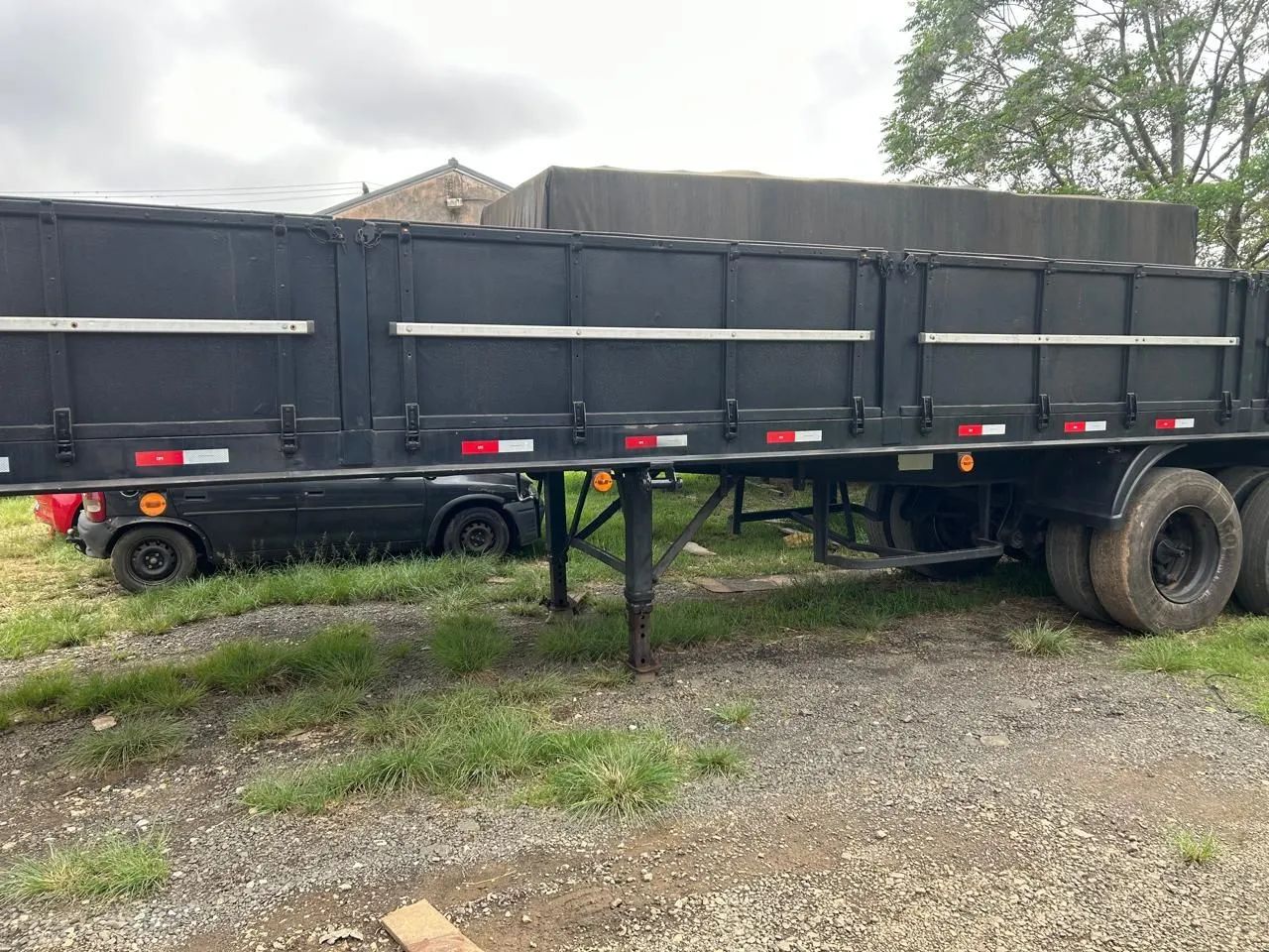 Semi reboque  carreta 2 eixos 2023 de documento  - Foto 4
