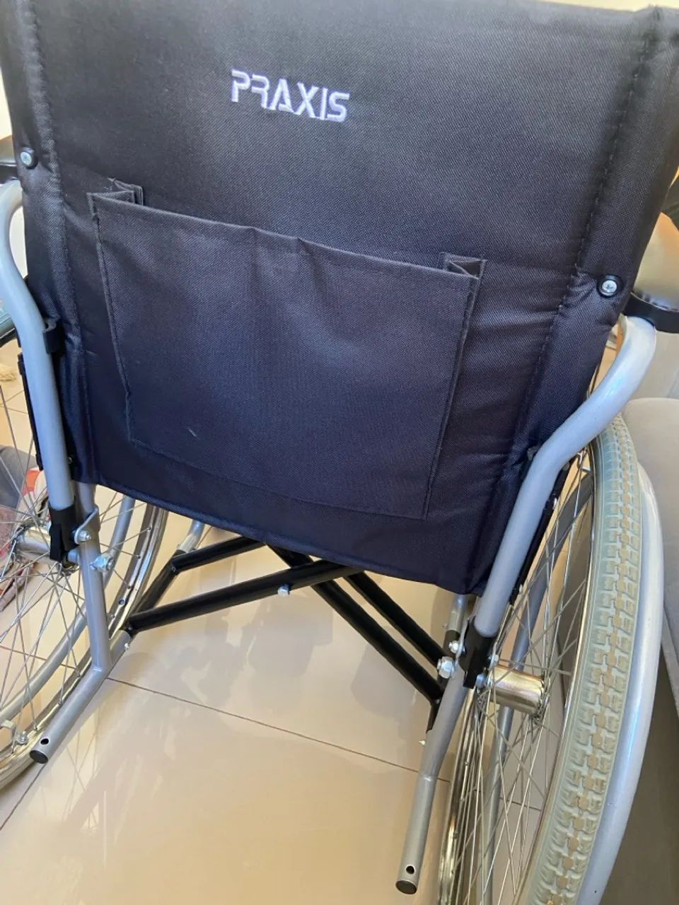 Cadeira de Rodas com Elevação de Pernas - R$850 com Assento de Ar Grátis! - Foto 5