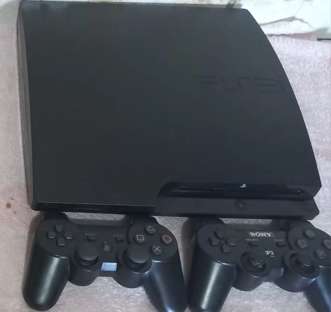 Playstation 3 Slim com 2 controles - Foto 2
