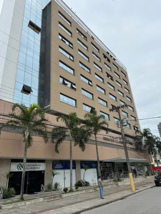Loja Ampla com 256m² e Bem Localizada para Locação no Estreito - Florianópolis - Foto 2