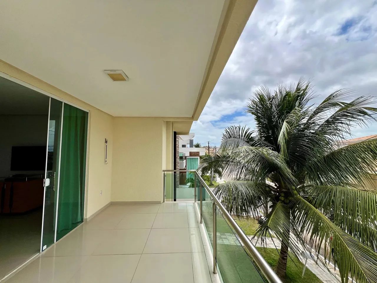 Excelente casa à venda no Green Club lll
